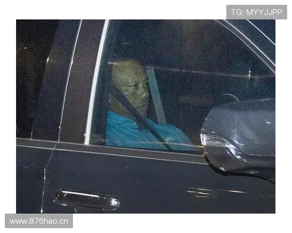 泰格伍兹家里那辆车库，普通人看了可能得哭三天假？